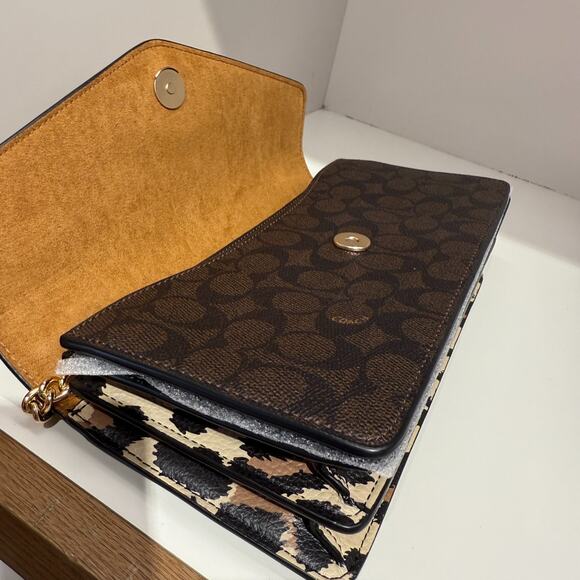 Coach Klare Envelope Crossbody Bag In Signature Canvas With Leopard Print CCD02 - Picture 6 of 13